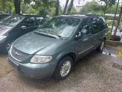 Grün Gebraucht 2003 Chrysler Voyager Van / Kleinbus | 1.250 € (Guter Preis)