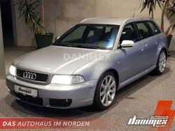 Silber Gebraucht 2000 Audi RS4 Sport Limousine | 69.000 €