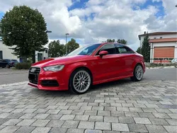 Rot Gebraucht 2016 Audi A3 S-Line Limousine | 20.990 € (Fairer Preis)