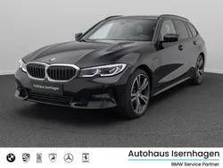 Saphirschwarz475schwarz Gebraucht 2022 BMW 320e Sport Line Limousine | 31.499 € (Etwas zu teuer)