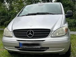 Silber Gebraucht 2007 Mercedes Vito Van / Kleinbus | 4.900 €