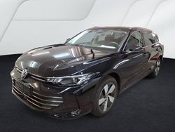 Grenadillschwarz metallic Gebraucht 2025 VW Passat IQ Drive Kombi | 32.470 € (Superpreis)