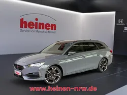 Grau Gebraucht 2022 Cupra Leon VZ Limousine | 28.899 € (Fairer Preis)