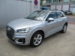 Silber Gebraucht 2020 Audi Q2 Sport SUV | 17.870 € (Guter Preis)