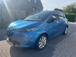 Blau Gebraucht 2016 Renault Zoe Intens Kleinwagen | 6.000 € (Fairer Preis)