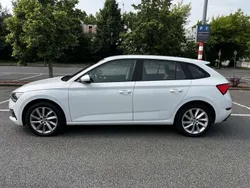 Weiß Gebraucht 2021 Skoda Scala Kleinwagen | 16.200 € (Fairer Preis)