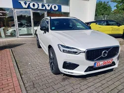 Weiß Gebraucht 2020 Volvo XC60 R-Design SUV | 42.900 € (Teuer)