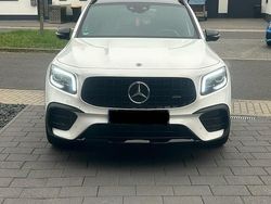 Weiß Gebraucht 2020 Mercedes GLB250 AMG SUV | 46.500 €