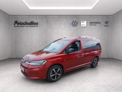 Rot Gebraucht 2023 VW Caddy Maxi Style Van / Kleinbus | 39.990 € (Etwas zu teuer)