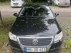 Gebraucht 2010 VW Passat Limousine | 2.500 € (Fairer Preis)