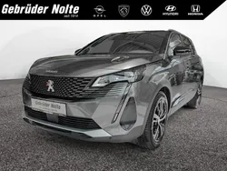 Grau Gebraucht 2023 Peugeot 5008 GT Van / Kleinbus | 34.850 € (Fairer Preis)