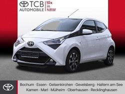 Pianosaweiß Gebraucht 2019 Toyota Aygo X-play Kleinwagen | 10.199 € (Fairer Preis)