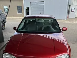 Rot Gebraucht 2000 VW Golf IV Kleinwagen | 1.350 € (Fairer Preis)