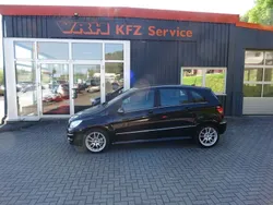 Mercedes B200