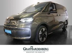 Indiumgrau metallic Gebraucht 2023 VW T7 Life Van | 47.444 €