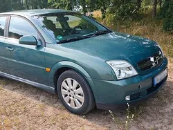 Grün Gebraucht 2003 Opel Vectra Limousine | 2.000 € (Fairer Preis)