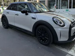 Gebraucht 2023 Mini Cooper Classic Kleinwagen | 24.500 € (Teuer)