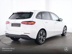 Weiß Gebraucht 2024 Mercedes B180 Progressive Van / Kleinbus | 29.990 € (Superpreis)
