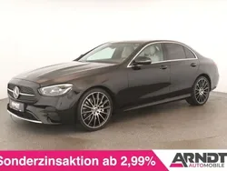 Schwarz Gebraucht 2023 Mercedes E400 AMG Limousine | 56.884 € (Fairer Preis)