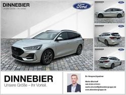 Moondust silver metallic Gebraucht 2023 Ford Focus ST-Line Kombi | 19.685 € (Guter Preis)