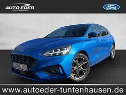 Blau Gebraucht 2021 Ford Focus ST-Line X Limousine | 20.450 € (Fairer Preis)