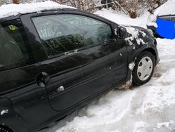 Schwarz Gebraucht 2011 Renault Twingo Kleinwagen | 2.800 €