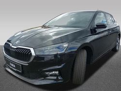 Schwarzmagic perleffekt met. schwarzmagic perleffekt met. Gebraucht 2023 Skoda Fabia Style Kleinwagen | 20.983 € (Etwas zu teuer)