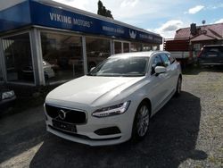 Space / metallic Gebraucht 2019 Volvo V90 Momentum Kombi | 30.980 €