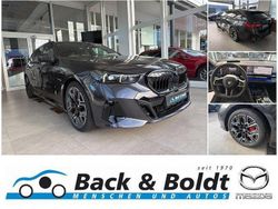 Grau Gebraucht 2025 BMW 540 Comfort Edition Kombi | 84.950 € (Teuer)