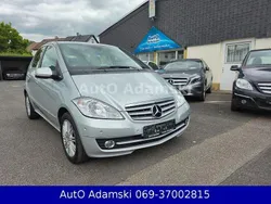 Silber Gebraucht 2010 Mercedes A180 Elegance Van / Kleinbus | 9.900 € (Teuer)