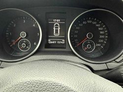 Silber Gebraucht 2011 VW Golf VI Style Kleinwagen | 8.000 € (Guter Preis)