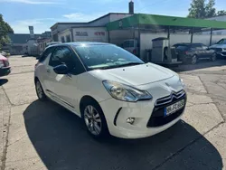 Weiß Gebraucht 2013 Citroën DS3 Chic Kleinwagen | 2.999 € (Guter Preis)