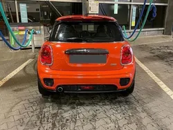 Orange Gebraucht 2018 Mini John Cooper Works Coupé Coupé | 11.000 €