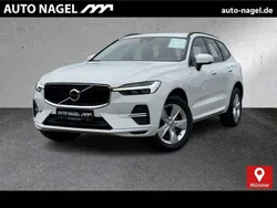 Ice white, solid / solid Gebraucht 2022 Volvo XC60 Momentum SUV | 27.800 € (Guter Preis)