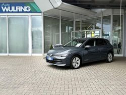 Delfingrau Neu 2025 VW Golf VIII Life Limousine | 24.490 € (Superpreis)