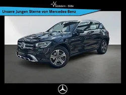 Metalliclack obsidianschwarz (metallic) Gebraucht 2022 Mercedes GLC200 SUV | 36.988 € (Superpreis)