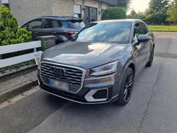 Grau Gebraucht 2017 Audi Q2 S-line plus SUV | 19.250 € (Etwas zu teuer)