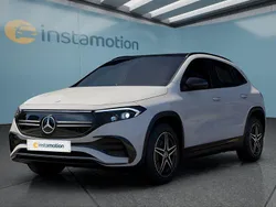 Weiß Gebraucht 2023 Mercedes EQA250 SUV | 38.649 € (Etwas zu teuer)