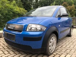 Blau Gebraucht 2003 Audi A2 Kleinwagen | 4.500 € (Etwas zu teuer)
