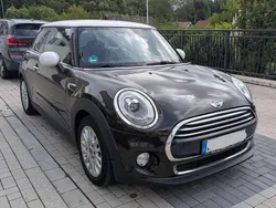 Schwarz Gebraucht 2016 Mini Cooper Kleinwagen | 13.900 € (Fairer Preis)