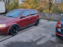 Rot Gebraucht 2006 Opel Corsa Kleinwagen | 1.300 € (Fairer Preis)