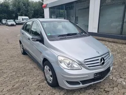 Silber Gebraucht 2006 Mercedes B170 Van / Kleinbus | 1.799 € (Guter Preis)