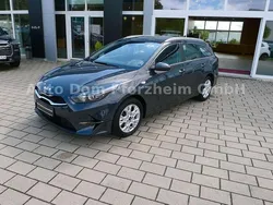 Grau Gebraucht 2024 Kia Ceed Sportswagon Vision Kombi | 21.390 € (Superpreis)