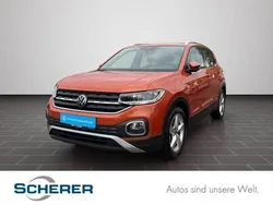 Energetic orange metallic (metallic) Gebraucht 2021 VW T-Cross Style SUV | 22.460 € (Fairer Preis)
