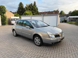 Grau Gebraucht 2007 Renault Vel Satis Kleinwagen | 1.800 €