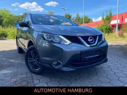 Grau Gebraucht 2016 Nissan Qashqai SUV | 13.790 € (Fairer Preis)