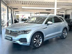 Silber Gebraucht 2023 VW Touareg Elegance SUV | 53.950 € (Superpreis)