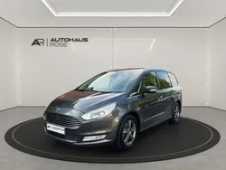 Grau Gebraucht 2016 Ford Galaxy Titanium Van / Kleinbus | 15.990 €