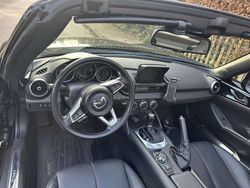 Schwarz Gebraucht 2019 Mazda MX5 Sports-Line Cabrio | 23.499 € (Guter Preis)