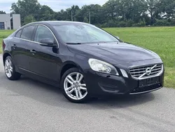 Schwarz Gebraucht 2012 Volvo S60 Summum Limousine | 5.950 € (Teuer)
